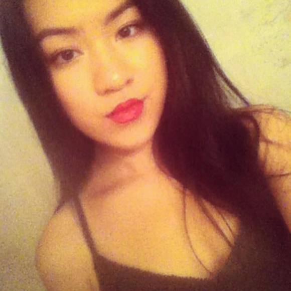 Meet your Posher, Rebecca - Picture 1 of 1